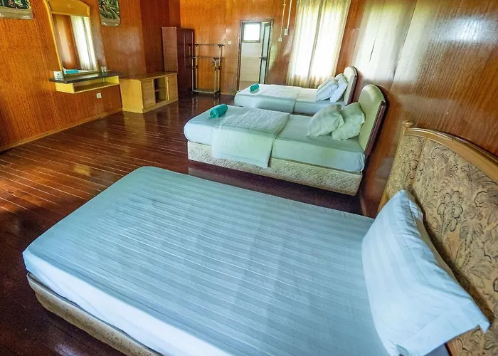 Benarat Lodge